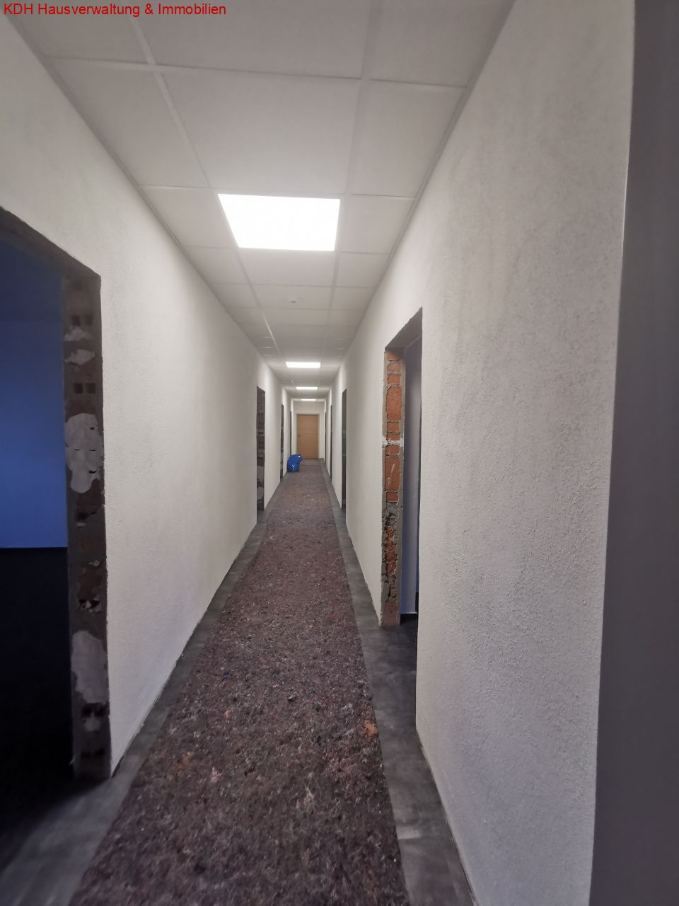Büroflächen für jeden Bedarf - modern-günstig-Autobahnanbindung (Lau-GE-01) — Flur