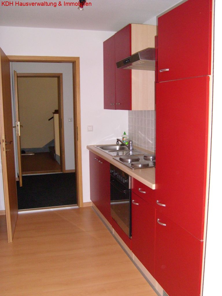 zentrale 1-Raum-Wohnung mit Blick auf das Uhrenmuseum