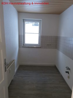entzückende 3-RW in ruhiger, grüner Randlage (061-003-00) — Küche