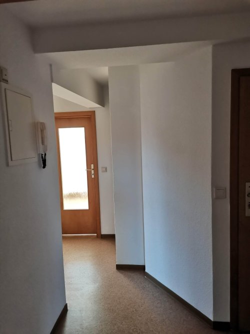gemütliche Dachgeschosswohnung im Stadtzentrum von Dippoldiswalde (139-004) — Flur