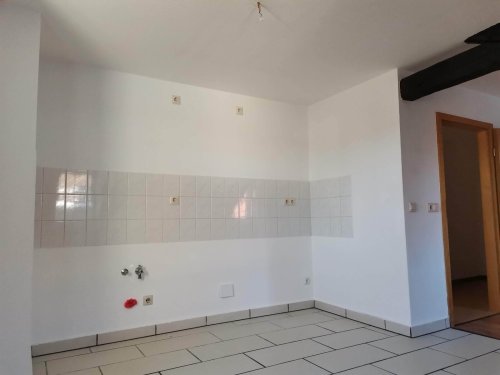 gemütliche Dachgeschosswohnung im Stadtzentrum von Dippoldiswalde (139-004) — Küchenbereich